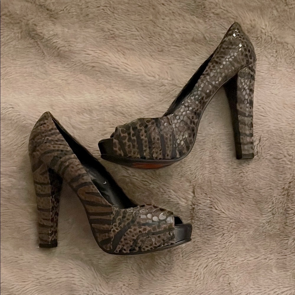 Luichiny Brown High Heeled Pumps